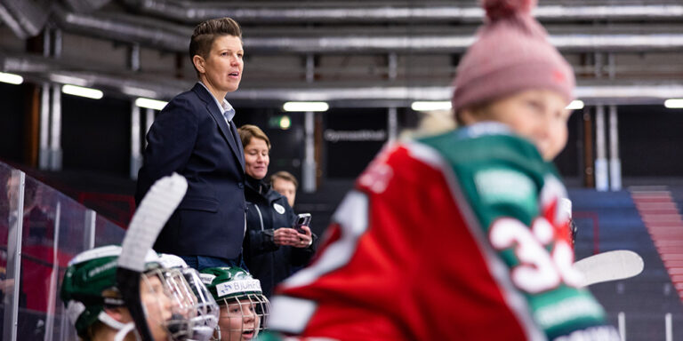 Holst fortsätter att bryta ny mark